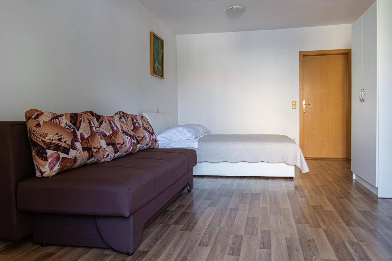 Apartments Kim 拉布 外观 照片